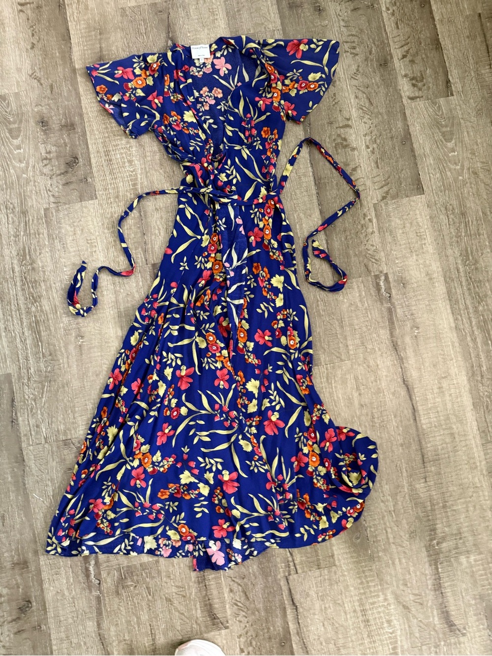 Privacy Please Plaza Kimono Blue Floral Wrap Maxi Dress Size XS Boho